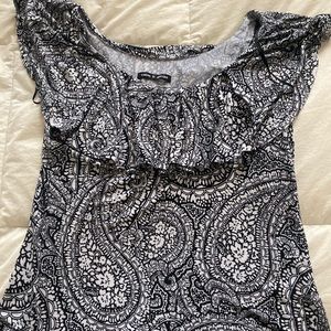 Cable and Gauge Patterned Short Sleeve Blouse